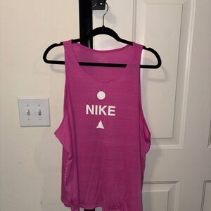 Nike Dri-FIT women's Training Tank Top Pink Graphic Tee 2XL